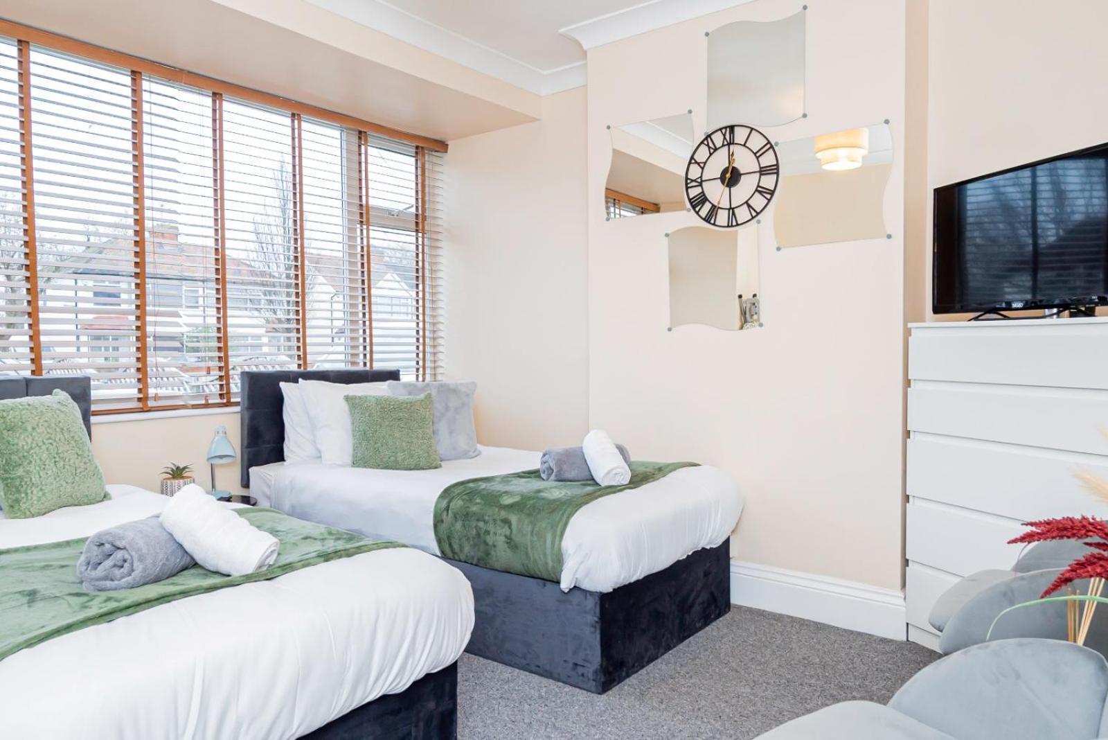The Radleys Villa Birmingham Buitenkant foto